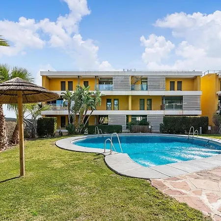Apartment 2 Bedroom Beautiful In Vera
