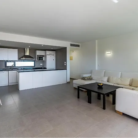 2 Bedroom Beautiful In * Vera